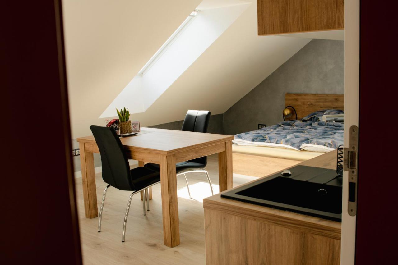 Apartamenty Jordanow - Stacja Paliw Moya Exterior photo